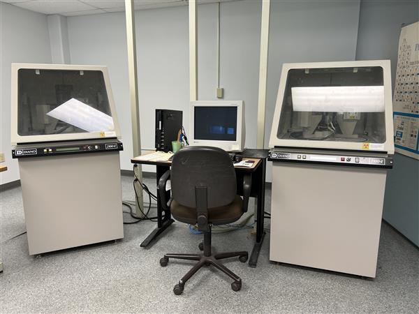 (2) DIANO 2100E X-Ray Diffractometer Systems.JPG
